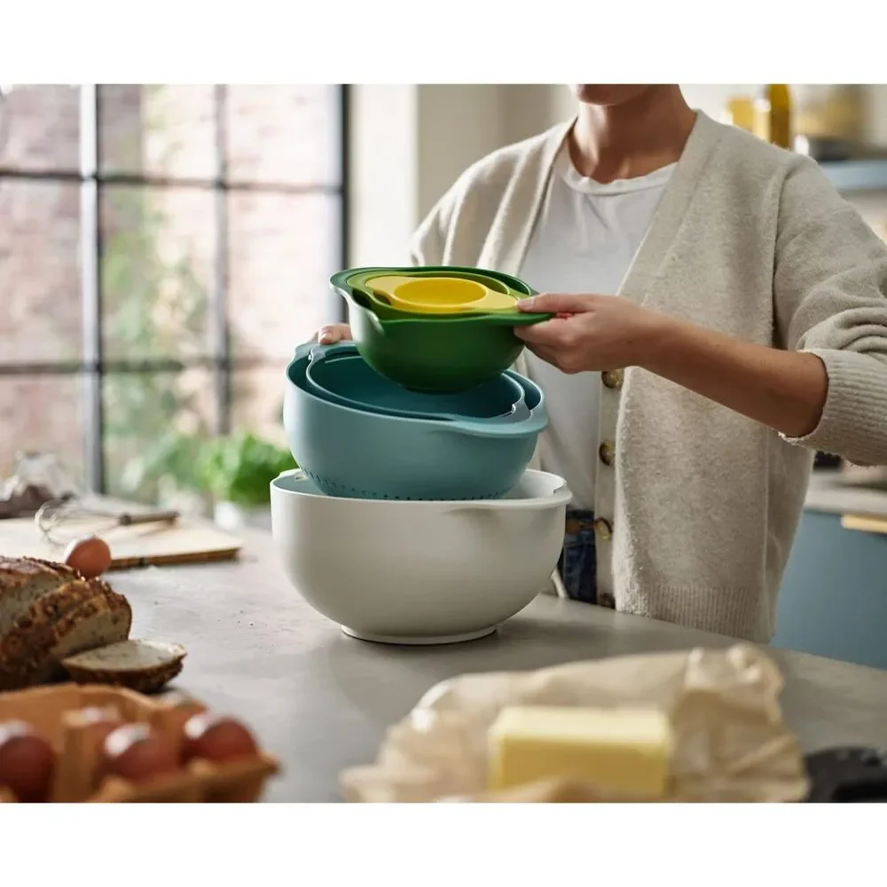 Joseph Joseph set includes